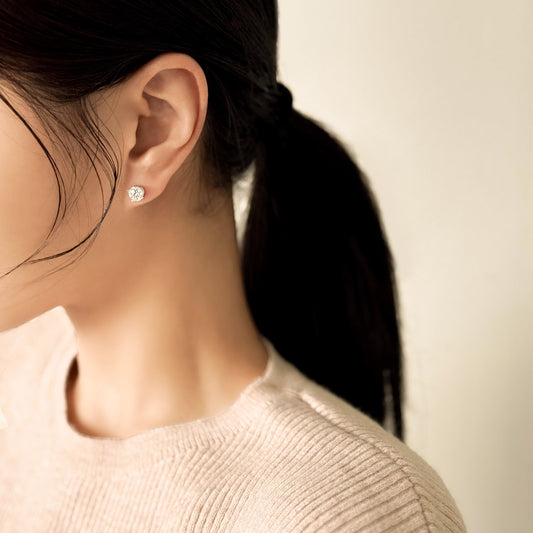 4프롱 랩그로운 다이아몬드 스터드 귀걸이