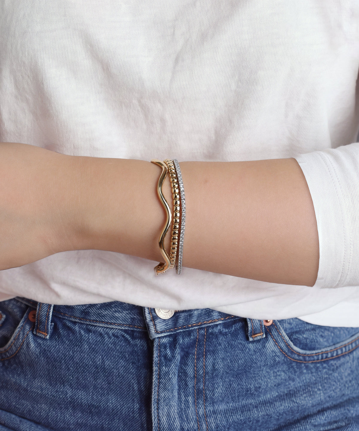 옐로우 골드 | Pillow Bracelet, worn