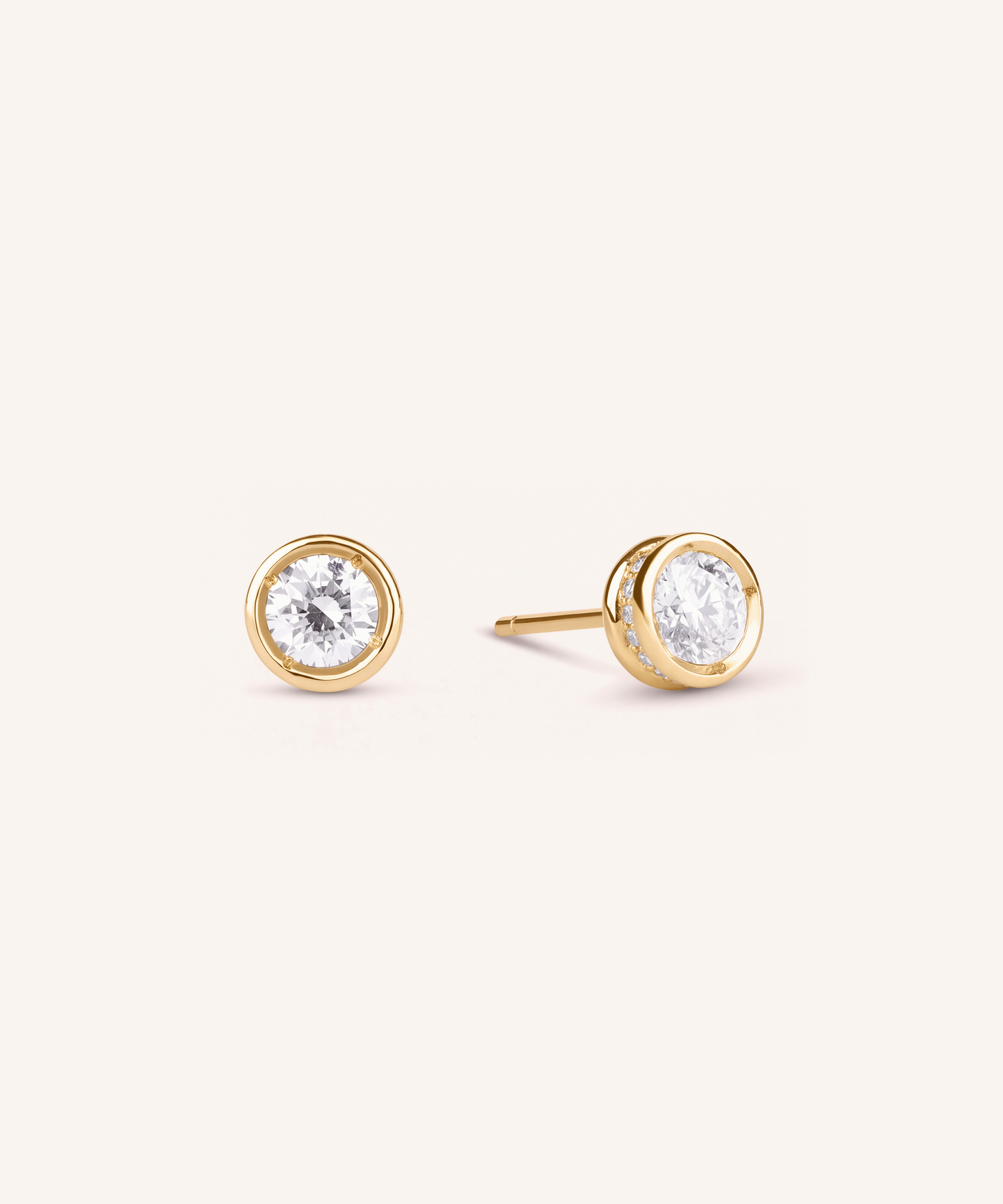 0.3ct 랩그로운 다이아몬드 베젤 파베 스터드 귀걸이