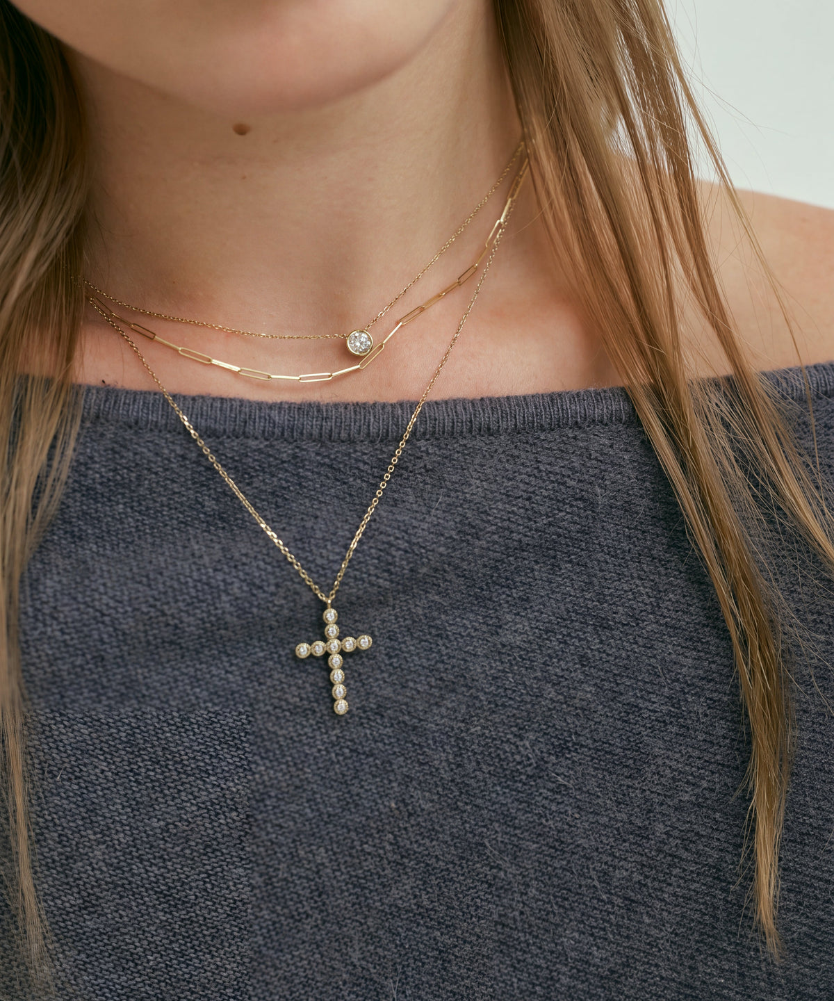 옐로우 골드 | Bezel Cross Necklace, worn, layered