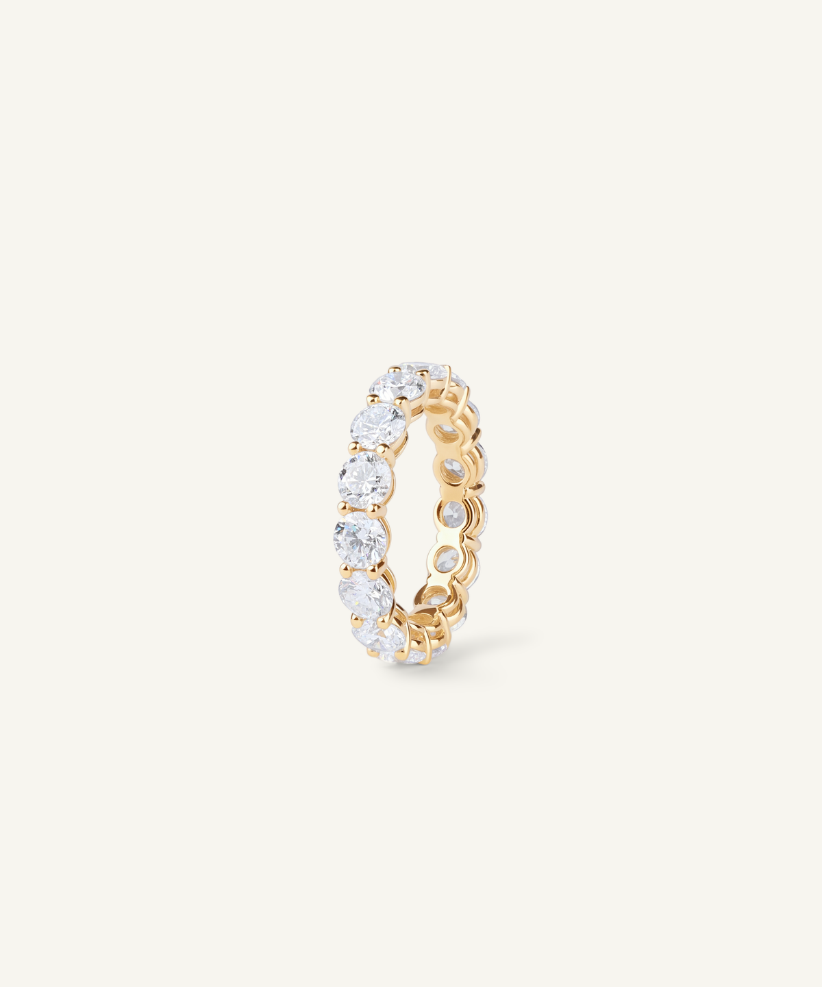 옐로우 골드 | Lab Grown Diamond Eternity Band, 4.25mm, angled
