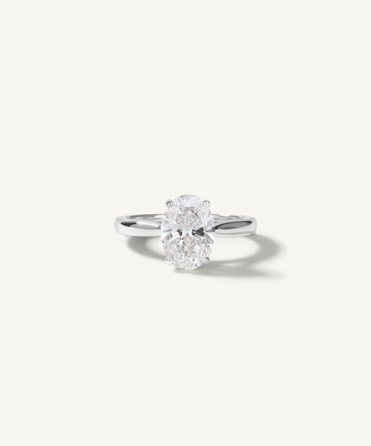 화이트 골드 | Oval Cut Lab Grown Diamond Engagement Ring